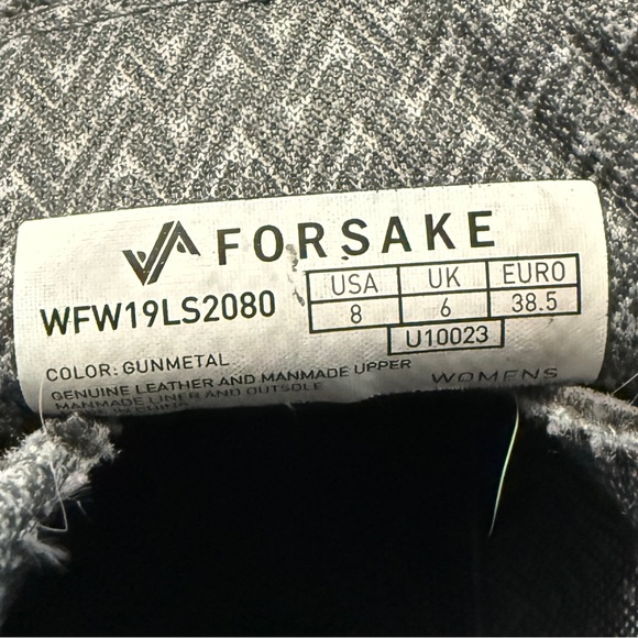 Forsake Lucie Casual Slip On Trail Boots Womens 8 Gun Metal Gray Suede Leather - Picture 7 of 8